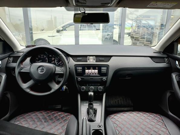 Skoda Octavia III (A7) с пробегом 2014 года, цена 849 000 рублей, 284624 км, лифтбек, Автокод Объявления