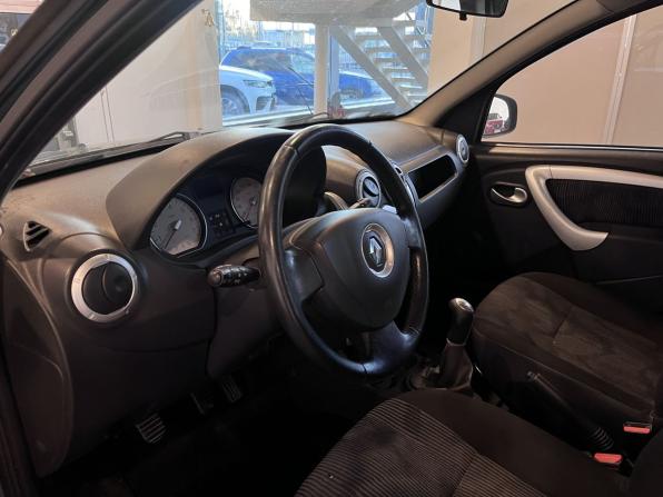 Renault Sandero I с пробегом 2013 года, цена 520 000 рублей, 201395 км, хэтчбек, Автокод Объявления