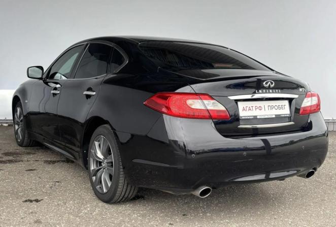 Infiniti M IV с пробегом 2012 года, цена 1 275 000 рублей, 182820 км, седан, Автокод Объявления