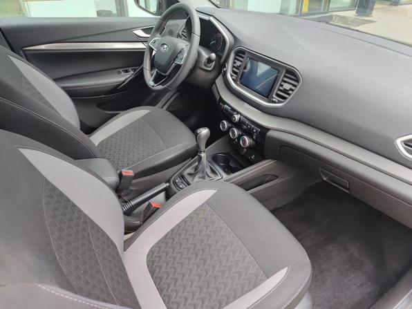 Lada (ВАЗ) Vesta I Рестайлинг (NG) с пробегом 2024 года, цена 1 290 000 рублей, 33000 км, универсал, Автокод Объявления