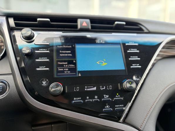 Toyota Camry VIII (XV70) с пробегом 2019 года, цена 2 475 000 рублей, 162000 км, седан, Автокод Объявления