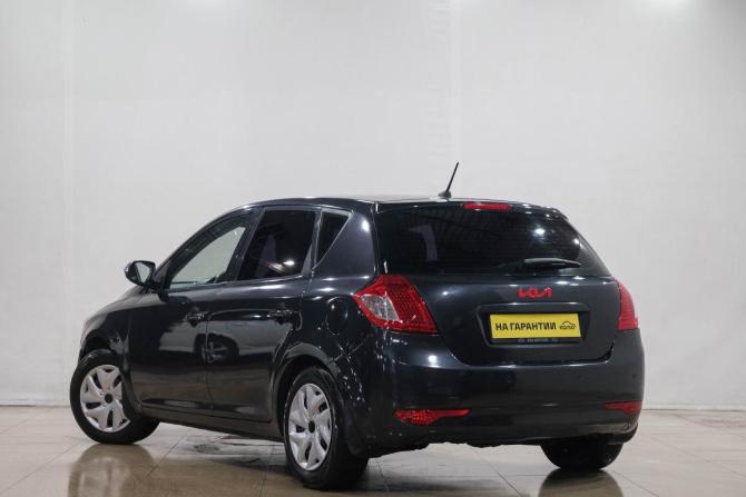 Kia Ceed I Рестайлинг с пробегом 2010 года, цена 729 000 рублей, 189000 км, хэтчбек, Автокод Объявления