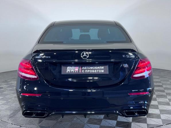 Mercedes-Benz E-Класс AMG V (W213) с пробегом 2017 года, цена 6 499 000 рублей, 80515 км, седан, Автокод Объявления