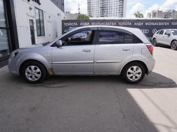 Kia Rio II Рестайлинг с пробегом 2011 года, цена 580 000 рублей, 219660 км, хэтчбек, Автокод Объявления