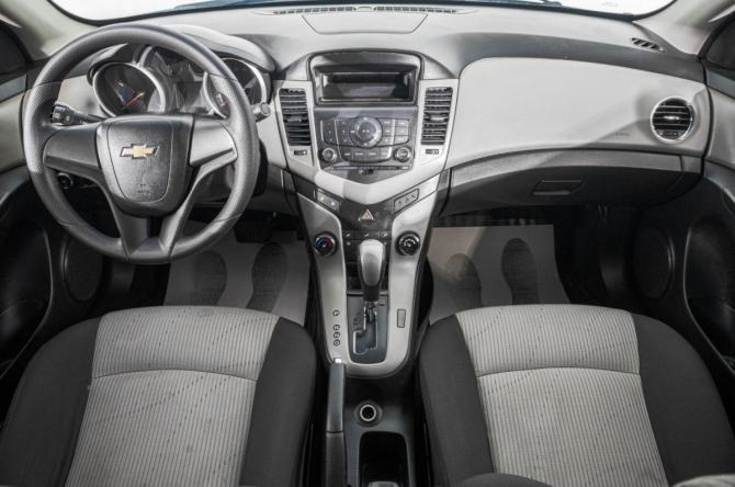 Chevrolet Cruze I Рестайлинг с пробегом 2012 года, цена 899 000 рублей, 177000 км, седан, Автокод Объявления