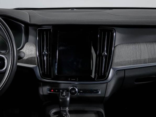 Volvo S90 II Рестайлинг с пробегом 2021 года, цена 3 136 320 рублей, 96000 км, седан, Автокод Объявления