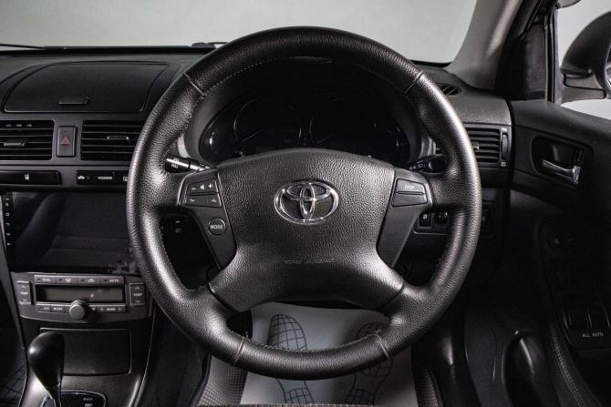 Toyota Avensis II Рестайлинг с пробегом 2008 года, цена 749 000 рублей, 268558 км, седан, Автокод Объявления