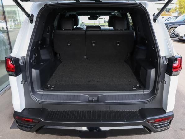 Lexus LX IV с пробегом 2025 года, цена 22 660 000 рублей, 6197 км, внедорожник, Автокод Объявления
