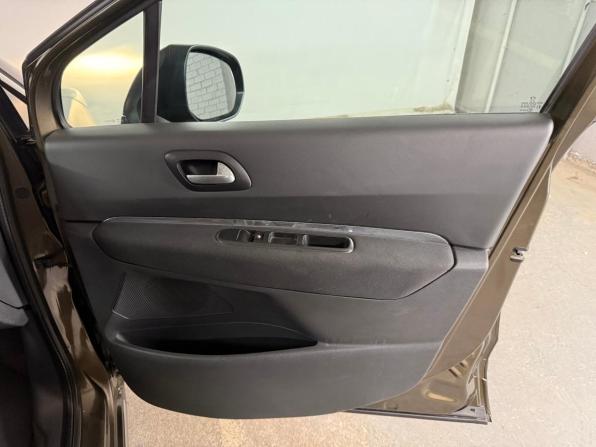 Peugeot 3008 I с пробегом 2012 года, цена 615 000 рублей, 122329 км, внедорожник, Автокод Объявления