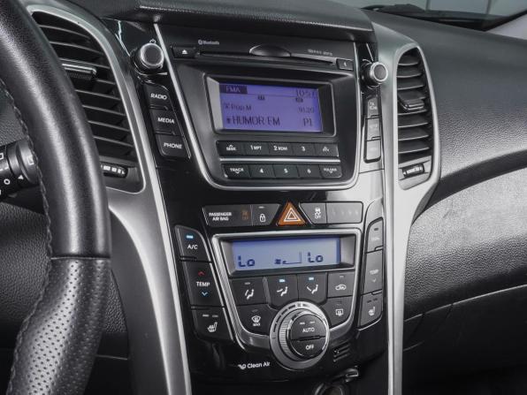 Hyundai i30 II с пробегом 2012 года, цена 970 000 рублей, 237843 км, хэтчбек, Автокод Объявления