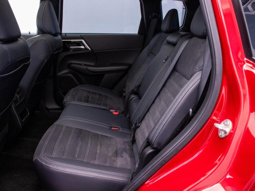 Mitsubishi Outlander IV Москва  - изображение 11