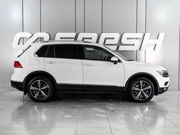 Volkswagen Tiguan II с пробегом 2018 года, цена 2 599 000 рублей, 109651 км, внедорожник, Автокод Объявления
