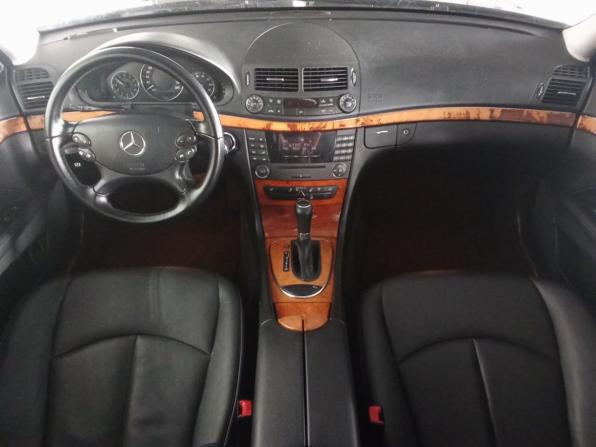 Mercedes-Benz E-Класс III (W211 S211) Рестайлинг с пробегом 2007 года, цена 1 095 000 рублей, 253500 км, седан, Автокод Объявления