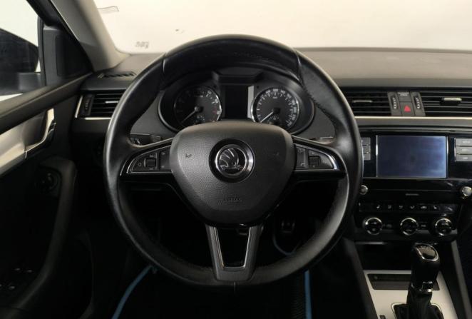 Skoda Octavia III (A7) с пробегом 2017 года, цена 1 690 000 рублей, 218093 км, лифтбек, Автокод Объявления