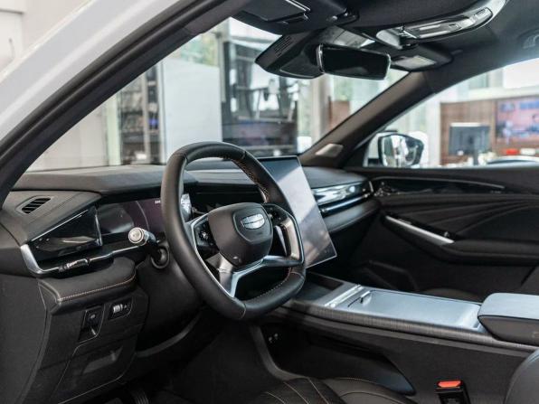 Geely Preface I с пробегом 2026 года, цена 3 329 000 рублей, 1 км, седан, Автокод Объявления