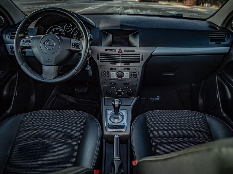 Opel Astra H Рестайлинг Тюмень  - изображение 14