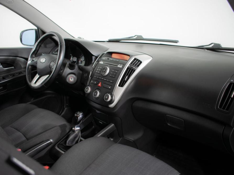 Kia Ceed I Рестайлинг Москва  - изображение 9