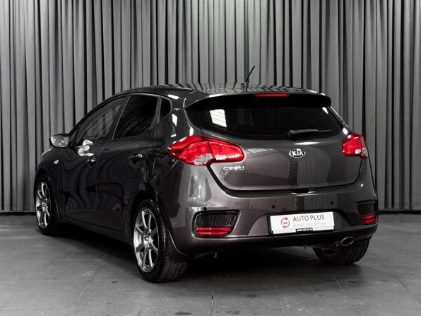 Kia Ceed II Рестайлинг с пробегом 2015 года, цена 1 249 000 рублей, 111640 км, хэтчбек, Автокод Объявления
