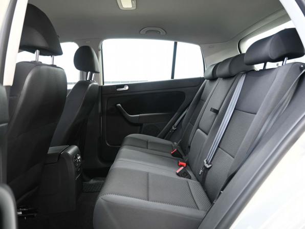 Volkswagen Golf Plus II с пробегом 2013 года, цена 1 449 900 рублей, 46750 км, хэтчбек, Автокод Объявления