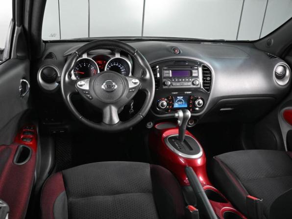 Nissan Juke I с пробегом 2012 года, цена 1 079 000 рублей, 115921 км, внедорожник, Автокод Объявления