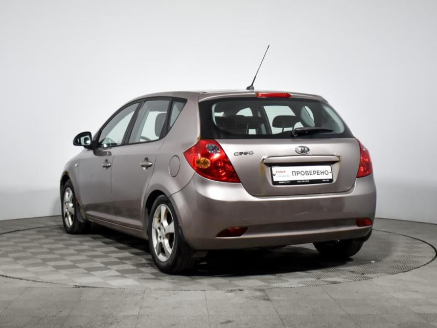 Kia Ceed I Санкт-Петербург  - изображение 7