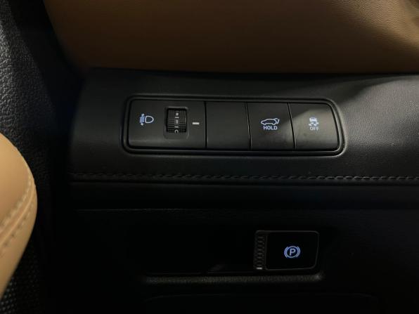 Hyundai Santa Fe IV Рестайлинг с пробегом 2021 года, цена 2 980 000 рублей, 115500 км, внедорожник, Автокод Объявления