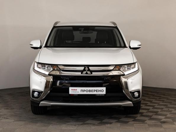 Mitsubishi Outlander III Рестайлинг 2 с пробегом 2017 года, цена 2 099 000 рублей, 239325 км, внедорожник, Автокод Объявления