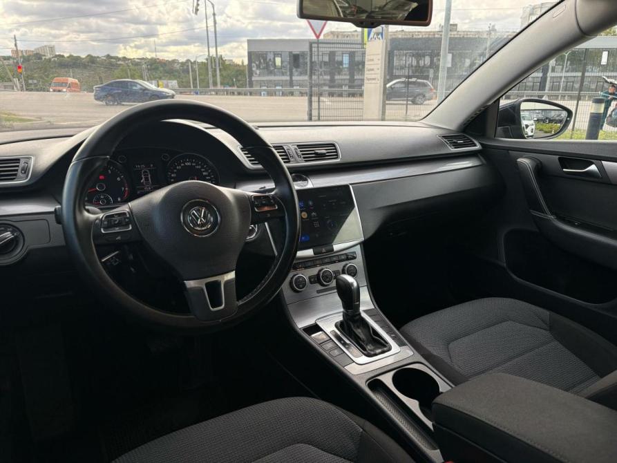 Volkswagen Passat B7 Крым  - изображение 10