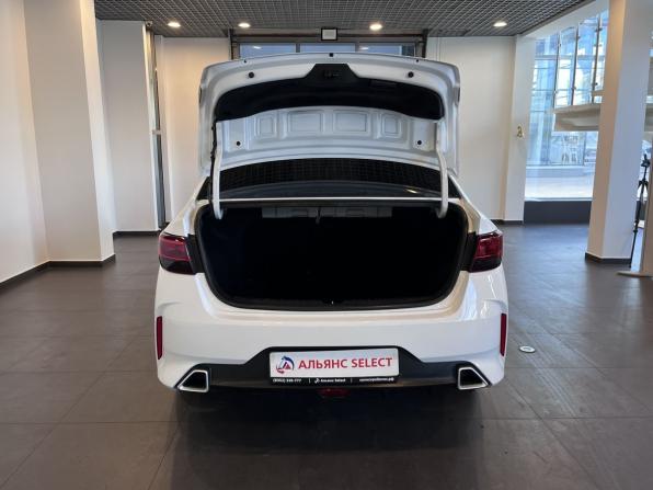 Kia Rio IV Рестайлинг с пробегом 2021 года, цена 1 550 000 рублей, 136989 км, седан, Автокод Объявления