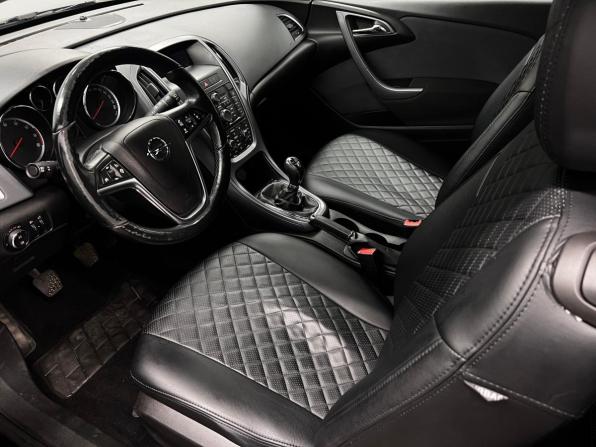 Opel Astra J Рестайлинг с пробегом 2013 года, цена 777 000 рублей, 116617 км, хэтчбек, Автокод Объявления