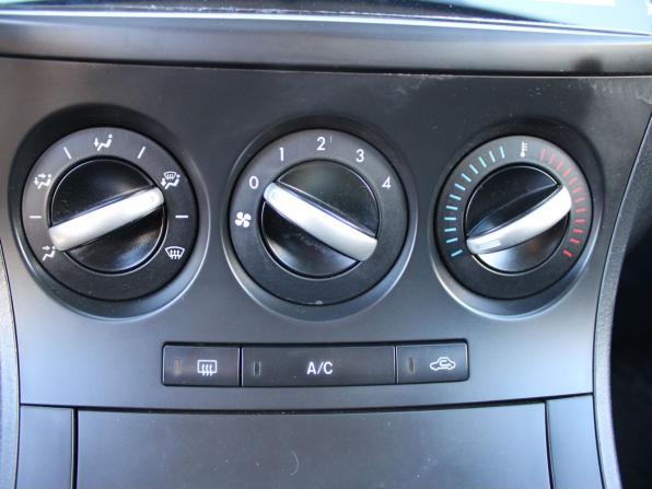 Mazda 3 II (BL) Рестайлинг с пробегом 2011 года, цена 899 000 рублей, 185634 км, седан, Автокод Объявления