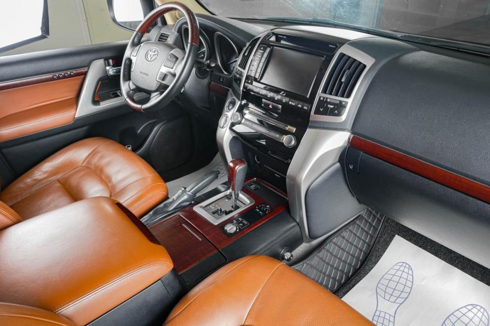 Toyota Land Cruiser 200 Series Рестайлинг 1 Тюмень  - изображение 11