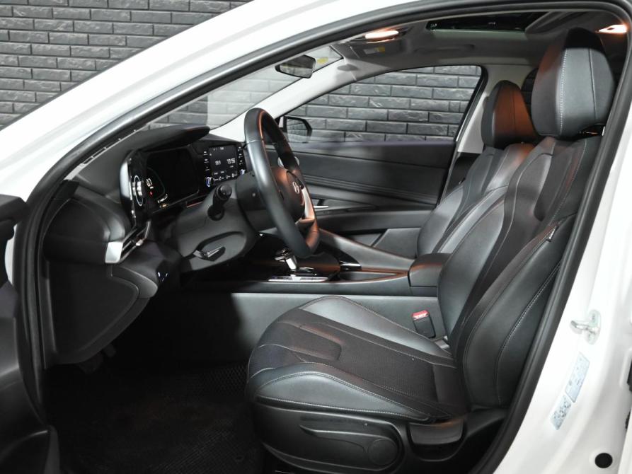 Hyundai Elantra VII (CN7) Рестайлинг Екатеринбург  - изображение 9