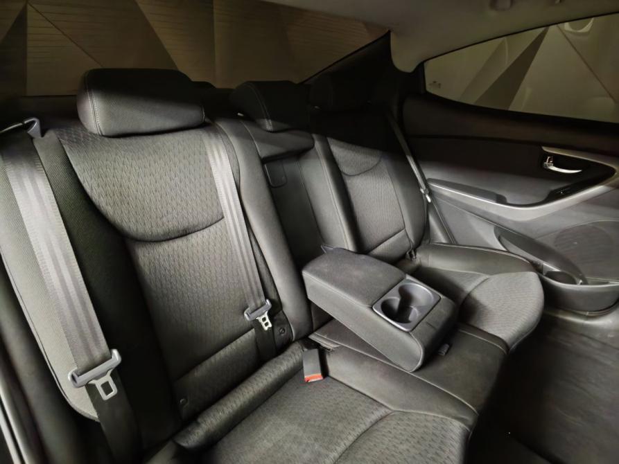 Hyundai Elantra V (MD) Москва  - изображение 16