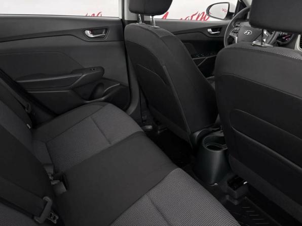 Hyundai Solaris II Рестайлинг с пробегом 2022 года, цена 1 499 000 рублей, 70117 км, седан, Автокод Объявления