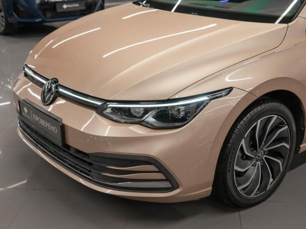 Volkswagen Golf VIII с пробегом 2021 года, цена 2 440 000 рублей, 45939 км, хэтчбек, Автокод Объявления