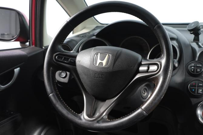 Honda Jazz II Рестайлинг с пробегом 2011 года, цена 899 000 рублей, 250000 км, хэтчбек, Автокод Объявления