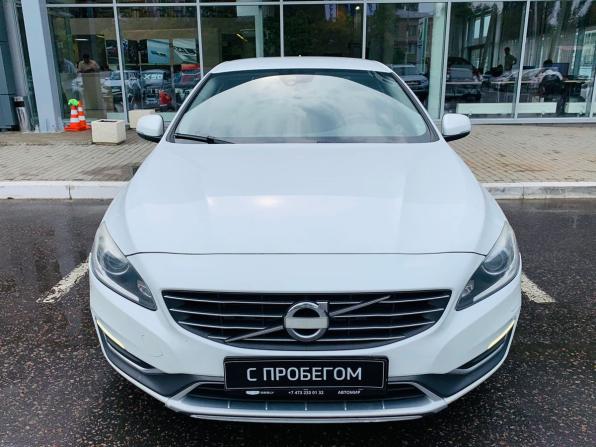 Volvo S60 II Рестайлинг с пробегом 2013 года, цена 1 370 000 рублей, 216969 км, седан, Автокод Объявления