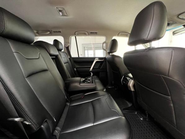 Toyota Land Cruiser Prado 150 Series Рестайлинг 2 с пробегом 2020 года, цена 5 974 000 рублей, 75390 км, внедорожник, Автокод Объявления
