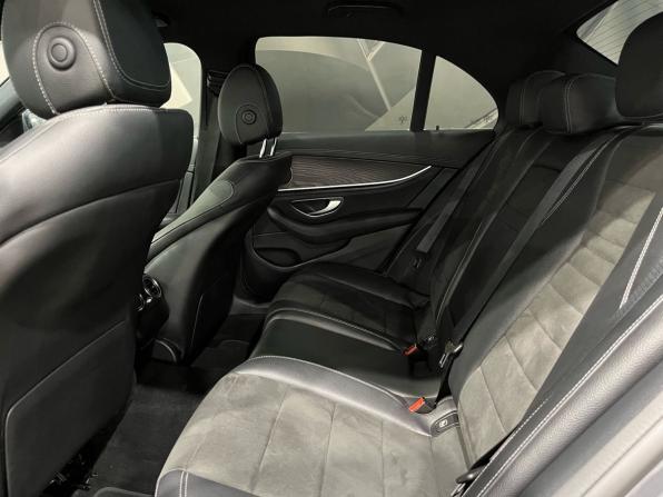 Mercedes-Benz E-Класс V (W213 S213 C238) Рестайлинг с пробегом 2020 года, цена 4 340 000 рублей, 51000 км, седан, Автокод Объявления