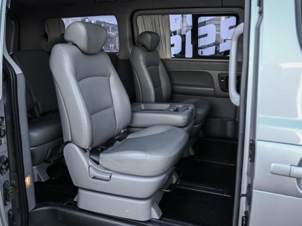 Hyundai Grand Starex I с пробегом 2013 года, цена 1 719 000 рублей, 274584 км, минивэн, Автокод Объявления
