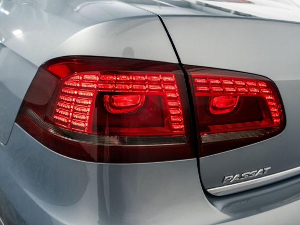 Volkswagen Passat B7 с пробегом 2012 года, цена 1 080 000 рублей, 101192 км, седан, Автокод Объявления