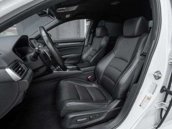 Honda Accord X с пробегом 2018 года, цена 1 875 000 рублей, 118835 км, седан, Автокод Объявления