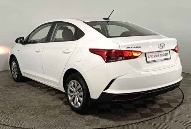 Hyundai Solaris II Рестайлинг с пробегом 2021 года, цена 1 650 000 рублей, 76776 км, седан, Автокод Объявления