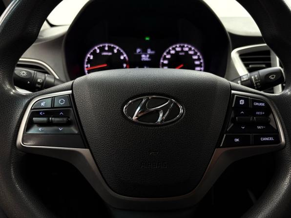 Hyundai Solaris II с пробегом 2018 года, цена 1 349 900 рублей, 148500 км, седан, Автокод Объявления
