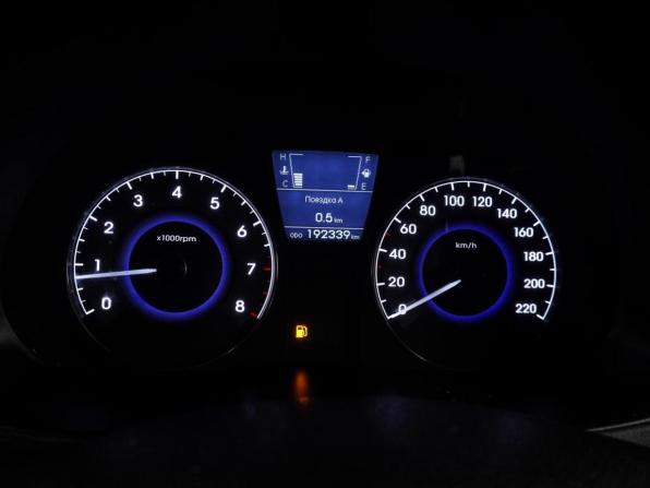 Hyundai Solaris I с пробегом 2013 года, цена 799 000 рублей, 192339 км, седан, Автокод Объявления