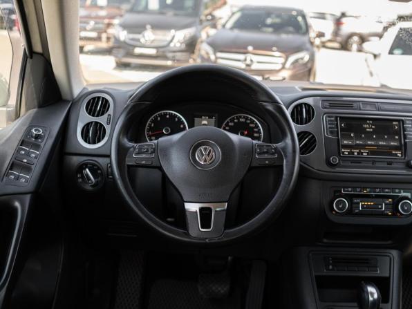 Volkswagen Tiguan I Рестайлинг с пробегом 2013 года, цена 1 299 000 рублей, 235026 км, внедорожник, Автокод Объявления