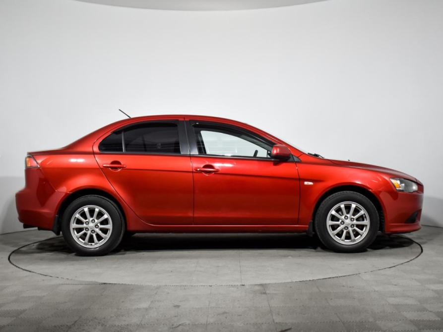 Mitsubishi Lancer X Рестайлинг Санкт-Петербург  - изображение 3