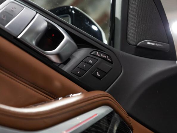 BMW X7 I (G07) с пробегом 2021 года, цена 9 500 000 рублей, 50500 км, внедорожник, Автокод Объявления