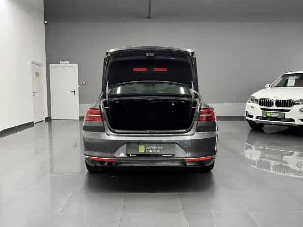 Volkswagen Passat B8 с пробегом 2015 года, цена 1 440 000 рублей, 234429 км, седан, Автокод Объявления